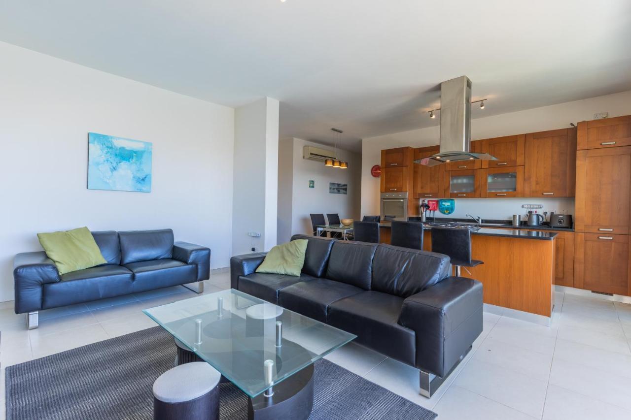 Gorgeous Two Bedroom Sea View In Marsascala Marsaskala Exterior photo